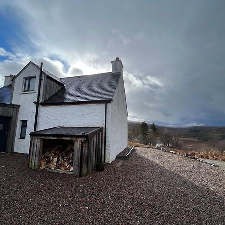 Alt-Na-Slat Cottage Invergarry Exterior photo